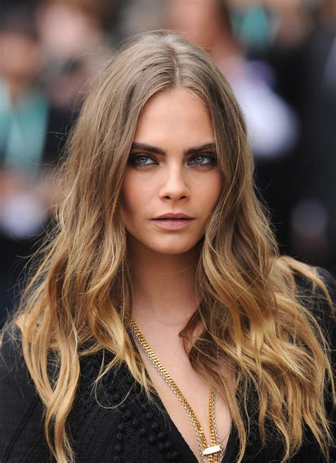 Evoluce Stylu Cary Delevingne Vogue CS