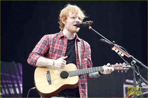 Ed Sheeran Sings It Out At V Festival Photo 3177593 Photos Just