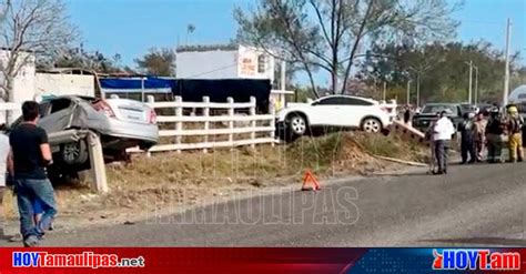 Hoy Tamaulipas Accidentes En Tamaulipas Salen Del Camino 2 Vehiculos