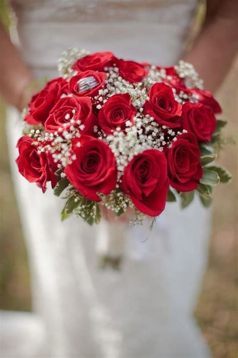 Romantic And Elegant Red Bridal Bouquet Ideas Red Bridal Bouquet Red