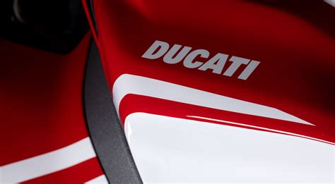 Ducati Panigale V Tricolore Una Edici N Para Coleccionistas