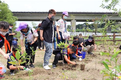 斗南愛地球減碳植樹活動！他里霧埤公園優植上場 寶島日報