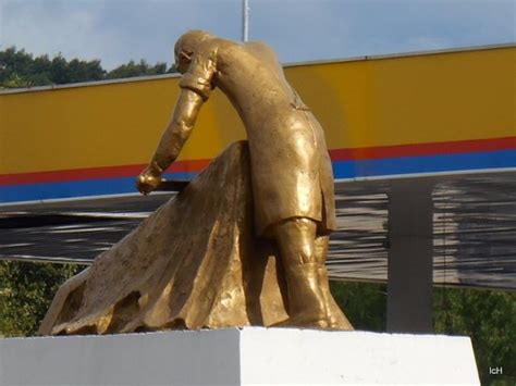 Monumento Ao Curtidor Est Ncia Velha Atualizado O Que Saber