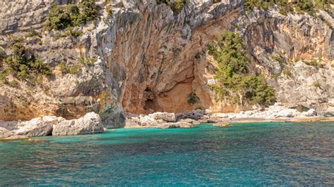 Cala Dei Gabbiani Come Arrivare E Dove Alloggiare Sardiniabella