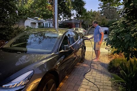 Charging cars at home at night is not the way to go | Stanford Report