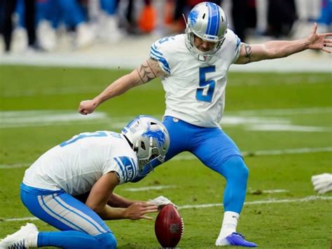 Top 10 best Kickers in NFL history