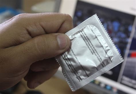 Uso de condones chimbos además de causar ulceras en los hombres no