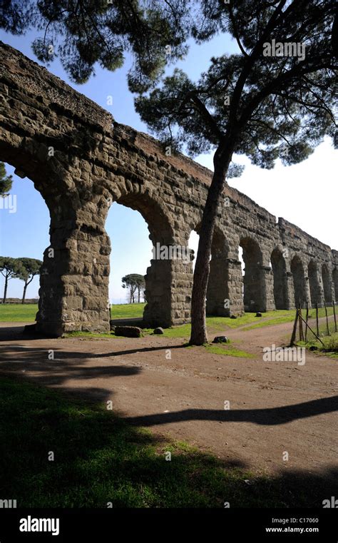 Acquedotto Romano Immagini E Fotografie Stock Ad Alta Risoluzione Alamy