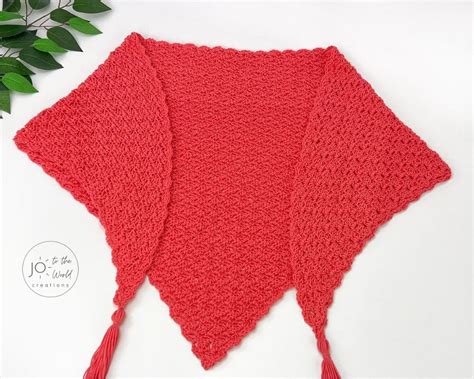 Easy Triangle Crochet Shawl Pattern Free Jo To The World Creations