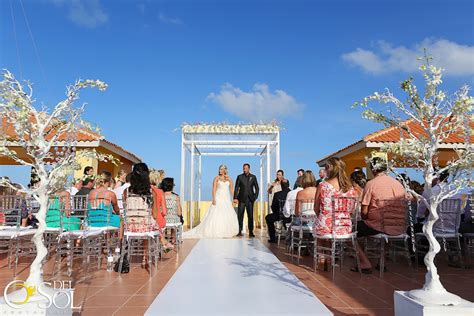 Wedding at Ocean Coral & Turquesa Hotel - Weddings in Riviera Maya ...