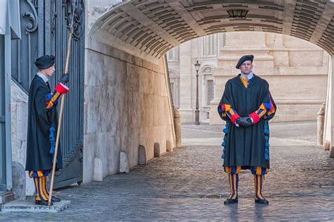 Vatican Guards Stock Photo - Download Image Now - iStock