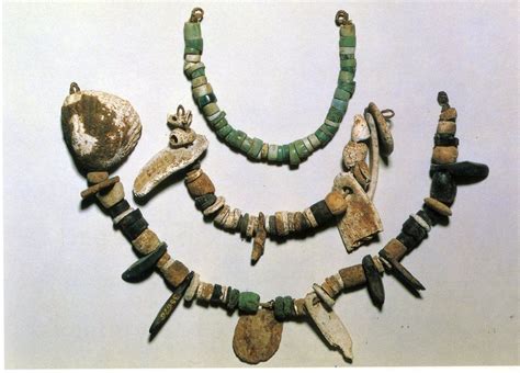 Prehistoric Jewelry | Frühgeschichte, Eiszeit, Geschichte