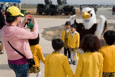 Wolf Pack Hosts Open House Gunsan Appreciation Day Kunsan Air Base