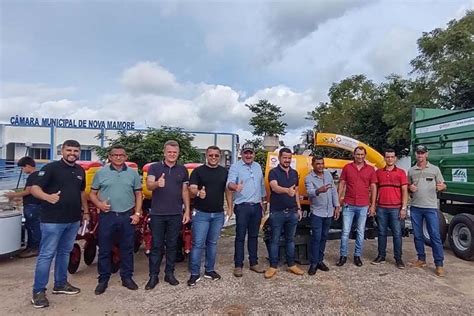 Em Guajará Mirim e Nova Mamoré deputado Luizinho Goebel entrega