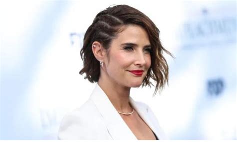 Cobie Smulders Net Worth, Husband, Parents, Children, Height, Age