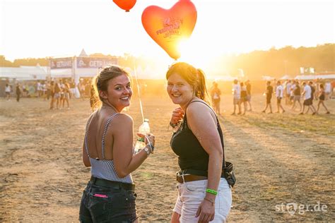 Helene Beach Festival 2019 Musik Sonne Strand Und Festivalfeeling