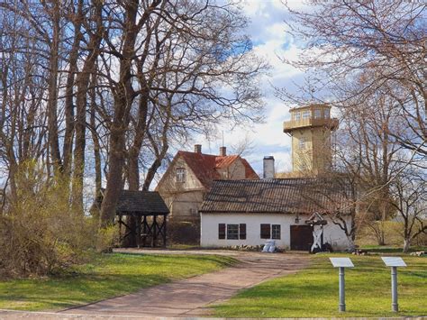 Guided Tour Of Pärnu Old Town With A Visit To The Circular Panoramic