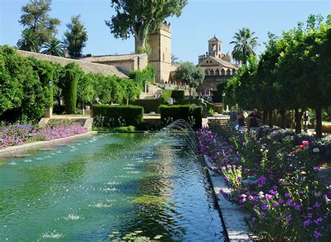 File:Cordoba-Alcazar de los Reyes Cristianos03.jpg - Wikimedia Commons