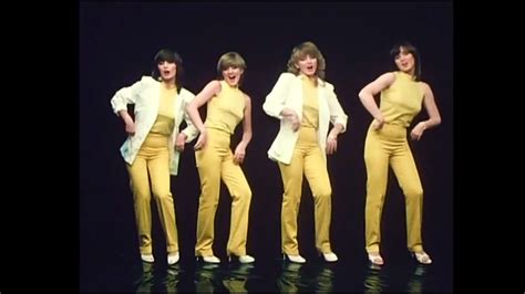 The Nolans Gotta Pull Myself Together Youtube