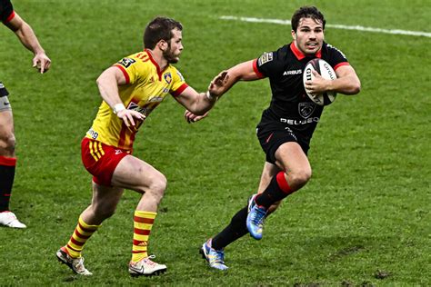 Photo Antoine Dupont St Match De Rugby Du Top14 Opposant Le Stade