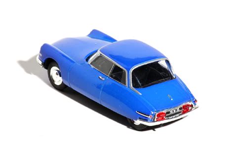 Miniautohobby Citroen Ds Coupe Ricou