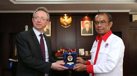 Rusia Tawarkan Kerja Sama Olahraga Senam dengan Indonesia - Ragam Bola.com