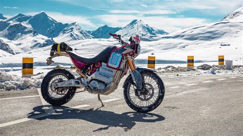 Royal Enfield S Electric Himalayan Debuts At EICMA 2023 Manufacturing