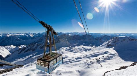 Tiket Zugspitze Round Trip Cable Car Cogwheel Train