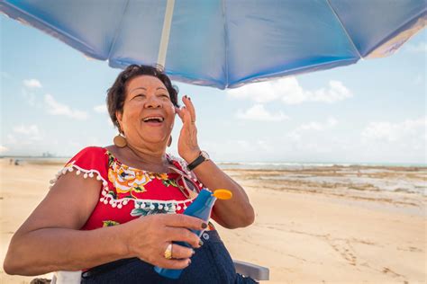 Como Se Bronzear De Forma Saud Vel Dicas Para Uma Pele Protegida E