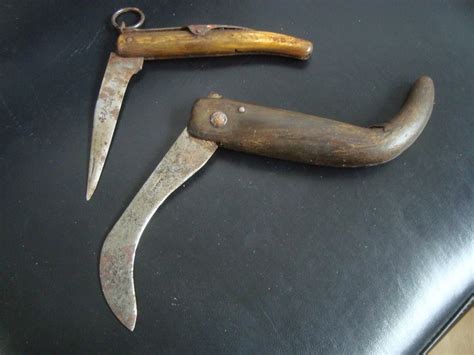 2 Old Grape Harvesting Folding Knives Bourgogne Sabatier Catawiki