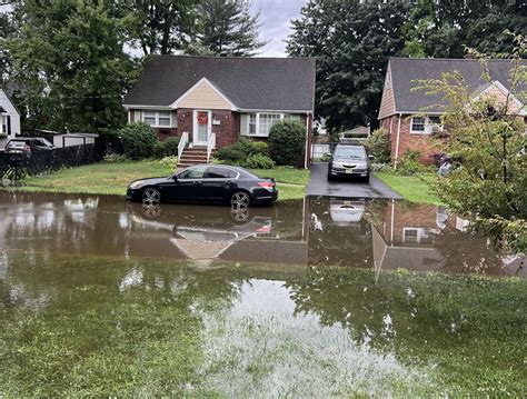 N J Weather State Will Dry Out Overnight After Sunday Flooding Causes State Of Emergency