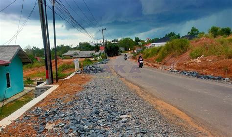 Pelebaran Jalan Panglima Dompak Diapresiasi Dan Dikritik Warga Harian