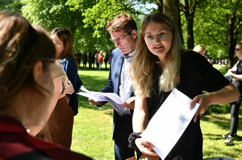 Fachoberschule veranstaltet Sponsoren Lauf für den Verein Little Angel