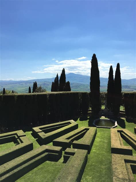 La Foce Val D Orcia Val Sidewalk Structures