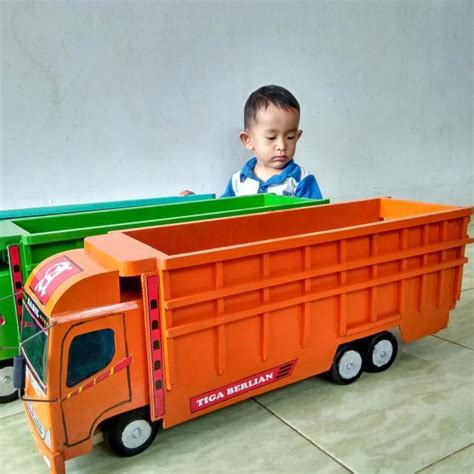 Jual Mobil Miniatur Truk Tronton Oleng Kayu Besar Truck Oleng Mobilan