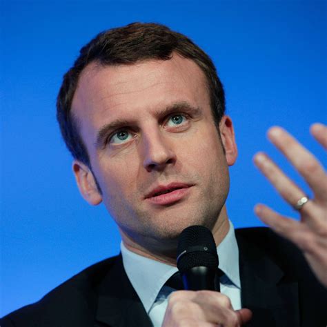 Emmanuel Macron Annonce La Cr Ation De En Marche Un Mouvement