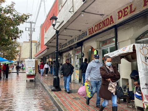 Abarrotan Centro De Saltillo Por Compras Navide As