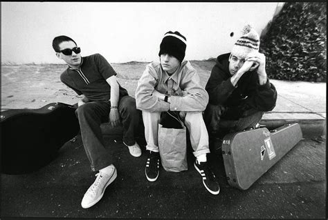 The Day's Sounds, The Day's Words: ビースティ・ボーイズの1999年のライヴ映像がかっこいい ...