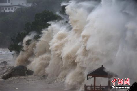 受台风“玛莉亚”影响 浙江温州海域掀起巨浪 浙江新闻 浙江在线