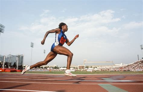 Jackie Joyner-Kersee Biography: Olympic Athlete