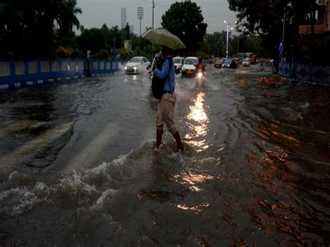 Ahmedabad Receives Intermittent Spells Of Rainfall Several Areas