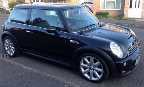 2004 Mini Cooper S Supercharged 16 Petrol Manual Black In Melton