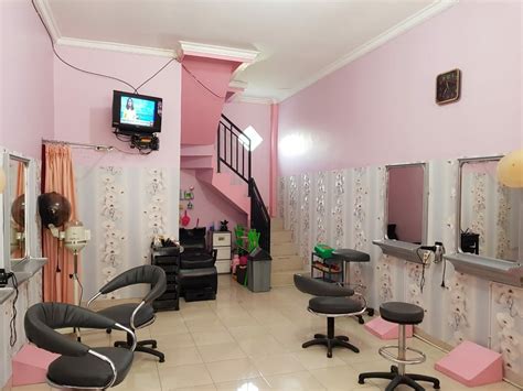 Salon Rambut Wanita Terdekat Charlietaromontgomery