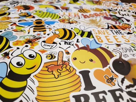 50 Bee Stickers Vinyl Bee Decals Beekeeper Stickers - Etsy