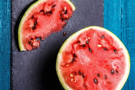 Is Watermelon Keto And How Many Net Carbs Does It Have Ketovale