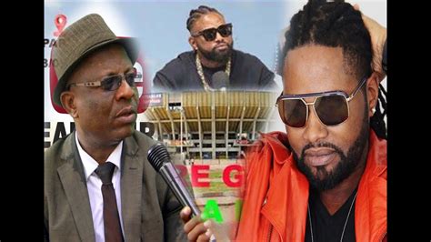 JOHN NGEFA APENGUI AKOMI PORTE PAROLE YA FERRE GOLA PONA CONCERT YA LE