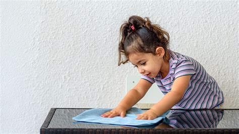 Was Eltern tun können damit Kinder im Haushalt helfen ACTIVE BEAUTY