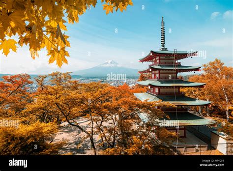 Mt Fuji And Red Pagoda With Autumn Colors In Japan Japan Autumn