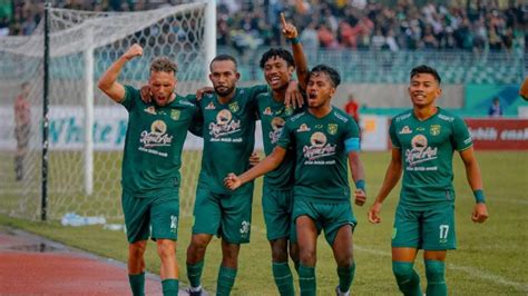 Kerangka Formasi Klasik Aji Santoso Di Persebaya Surabaya Ze Valente