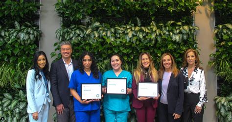 Dsos Foundation Awards Dental Assistant Scholarships Group Dentistry Now